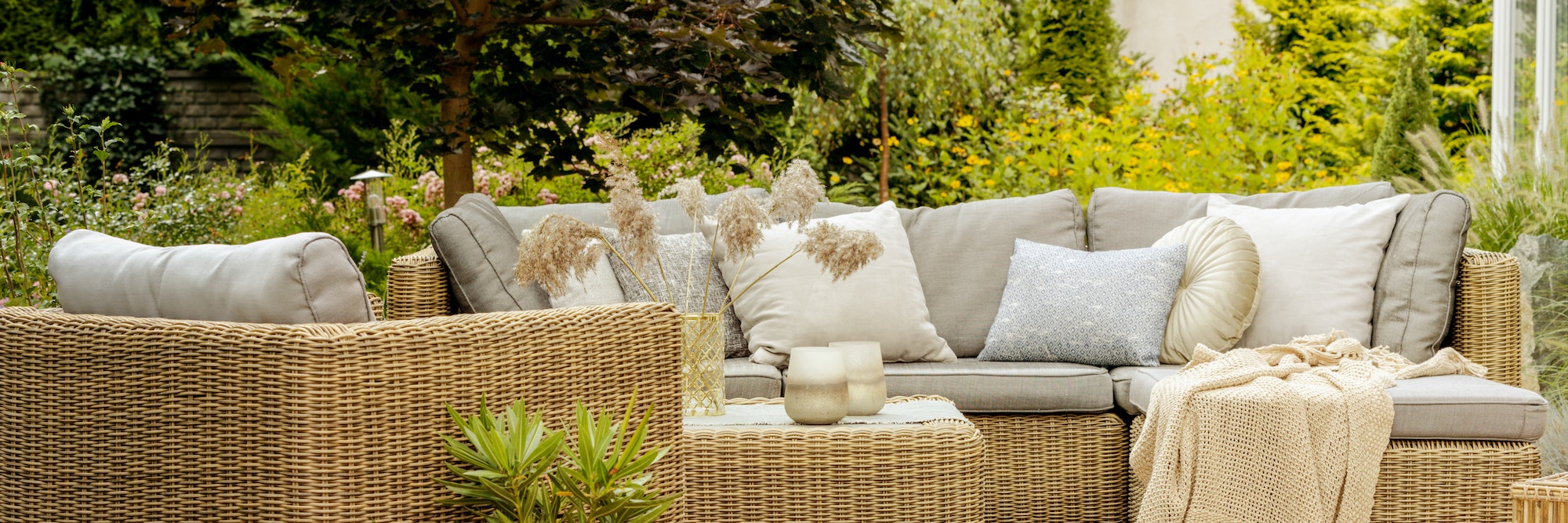 Tips for buying used Rattan Furniture Rattan Garden Furniture Patio